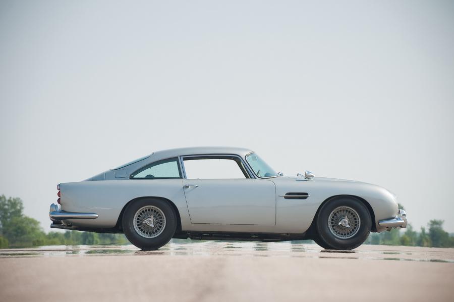  Aston Martin DB5 James Bond Edition 1964 года  (фото 15 из 97)